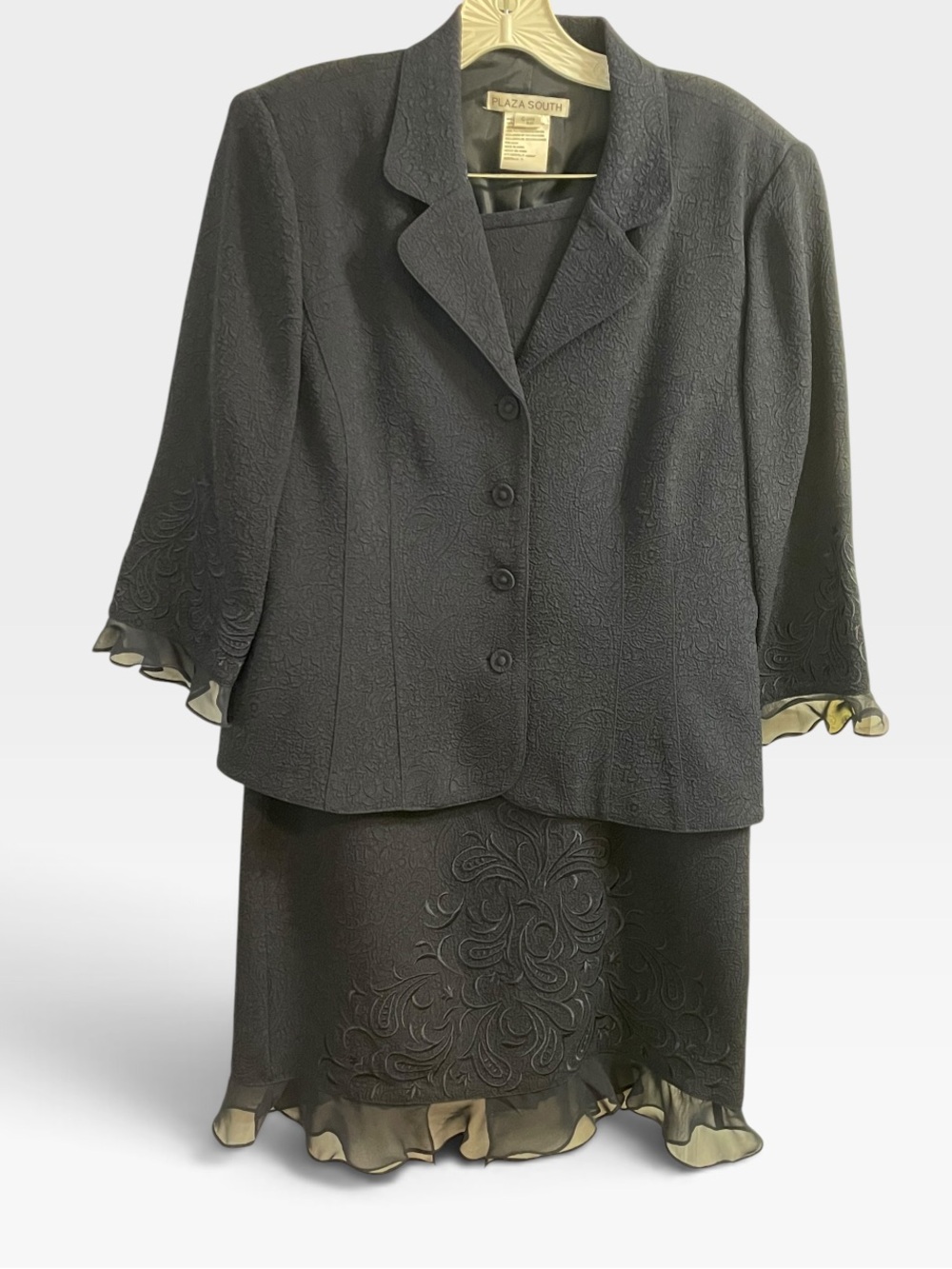 Plaza South 2006 Navy Jacquard Embroidered Ruffle Skirt Suit Set Size 10